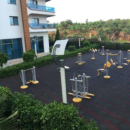 Apartment Family In Azura Park *